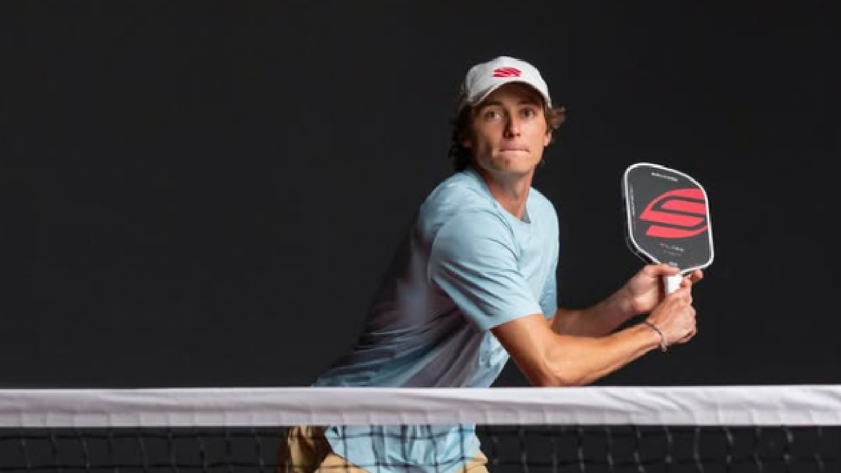 Emilien Burnel advances to the Chicago Cup semifinals.