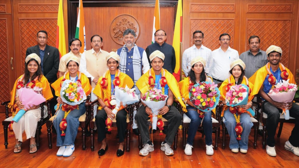 ಕ್ರೀಡಾಪಟುಗಳಿಗೆ ಸಿಎಂ-ಡಿಸಿಎಂ ಗಿಫ್ಟ್ - ಏಷ್ಯನ್ ಗೇಮ್ಸ್ ಪದಕಕ್ಕೆ ಭಾರೀ ನಗದು ಪುರಸ್ಕಾರ!!
