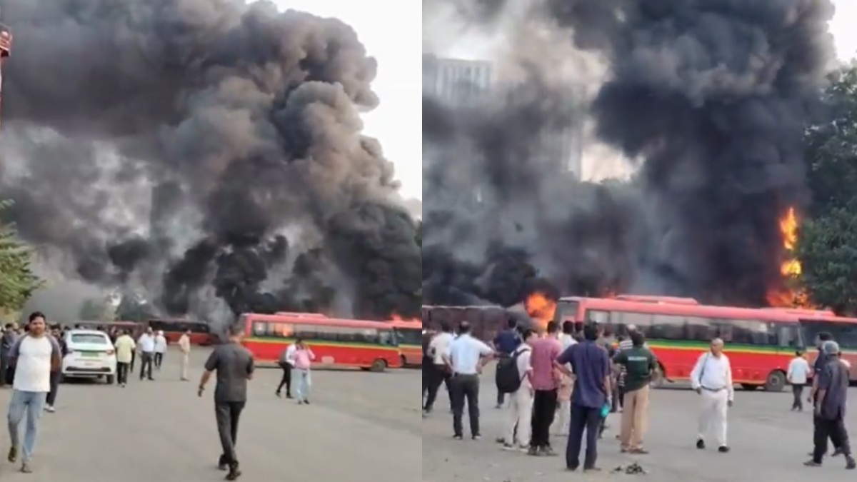 Mumbai Bus Fire: 12 Brand-New CNG Buses Gutted At Anik Depot, No Injuries Reported | Photo Credit: https://x.com/DIYLifeHackslab/