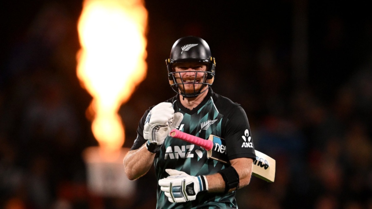 Glenn Phillips Shines as New Zealand Set India a Target of 181