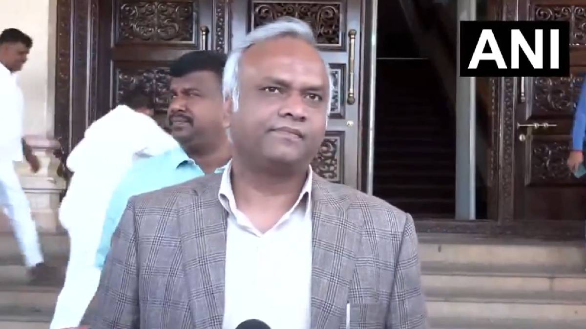 Form 7 Controversy: Priyank Kharge Cites Chittapur and Vijayapura in SIR Row