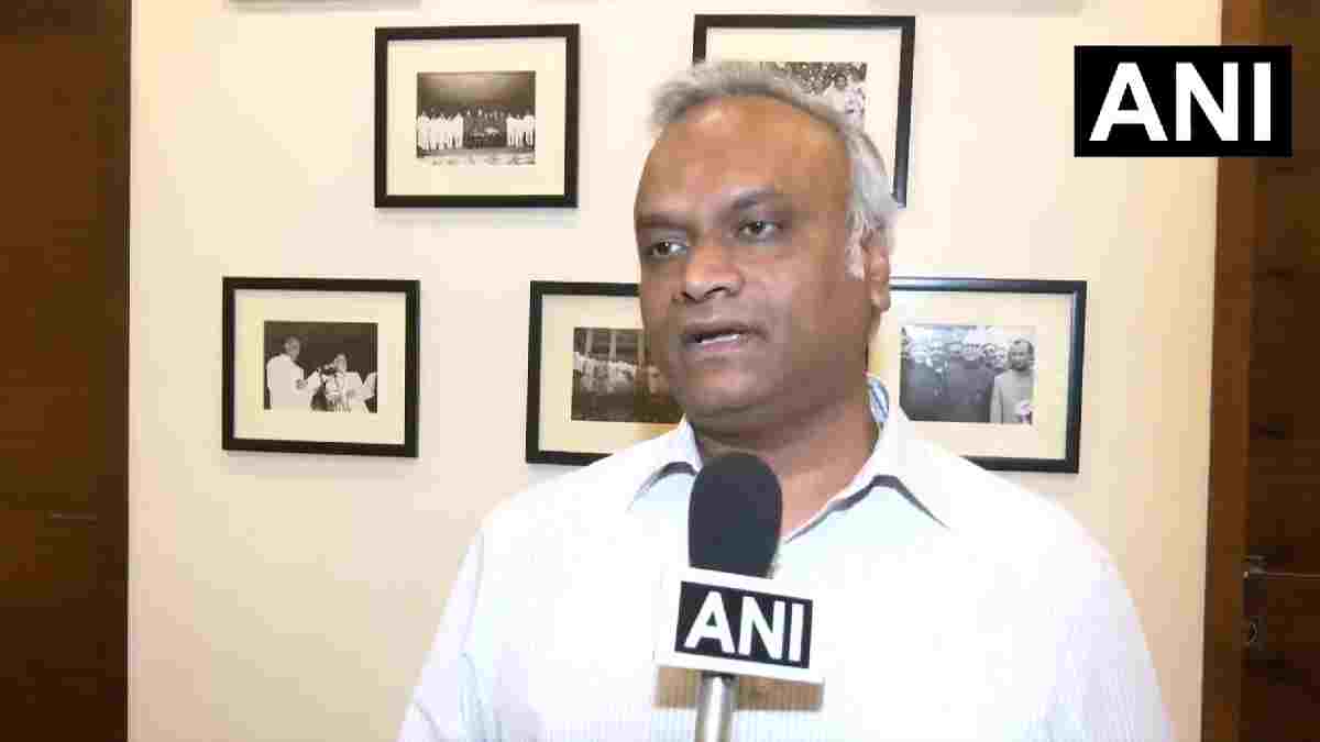 RSS ವಿರುದ್ಧ ಪ್ರಿಯಾಂಕ್ ಖರ್ಗೆ ವಾಗ್ದಾಳಿ; ಸಂಘದ ನೋಂದಣಿ, ಹಣಕಾಸಿನ ಬಗ್ಗೆ ಎತ್ತಿದ ಪ್ರಶ್ನೆಗಳೇನು?!!