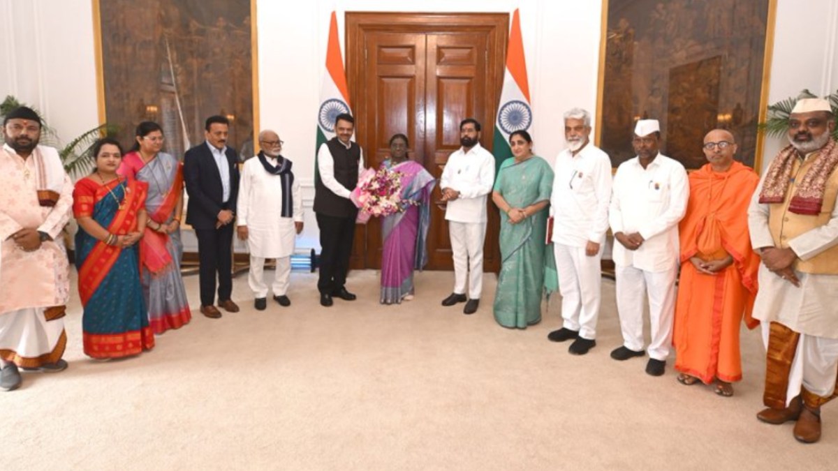 Maharashtra Leaders Meet President Murmu: What's Behind the Delhi Visit?