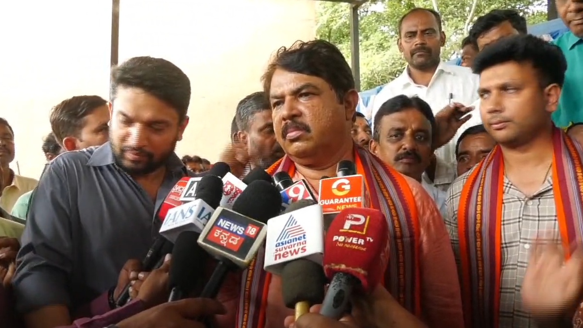ಸ್ಟಿಂಗ್ ವಿಚಾರವಾಗಿ ಕಾಂಗ್ರೆಸ್‌ನಲ್ಲಿ ಎರಡು ಗುಂಪು - ಸಿದ್ದರಾಮಯ್ಯ ಬಗ್ಗೆ ಆರ್. ಅಶೋಕ್ ಹೇಳಿದ್ದೇನು?!!