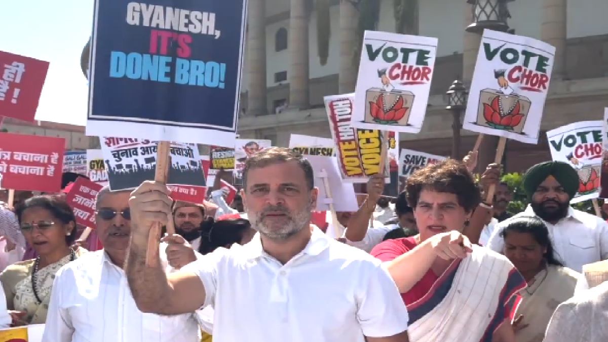 SIR Row: Rahul Gandhi Detained During Dharna, Demands Gyanesh Kumar’s Resignation