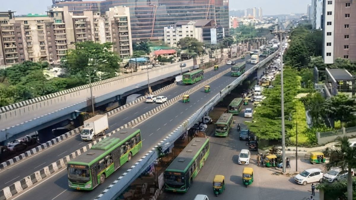 ರೇಸ್‌ಕೋರ್ಸ್ ರಸ್ತೆ ಬಂದ್ | Photo Credit: AI