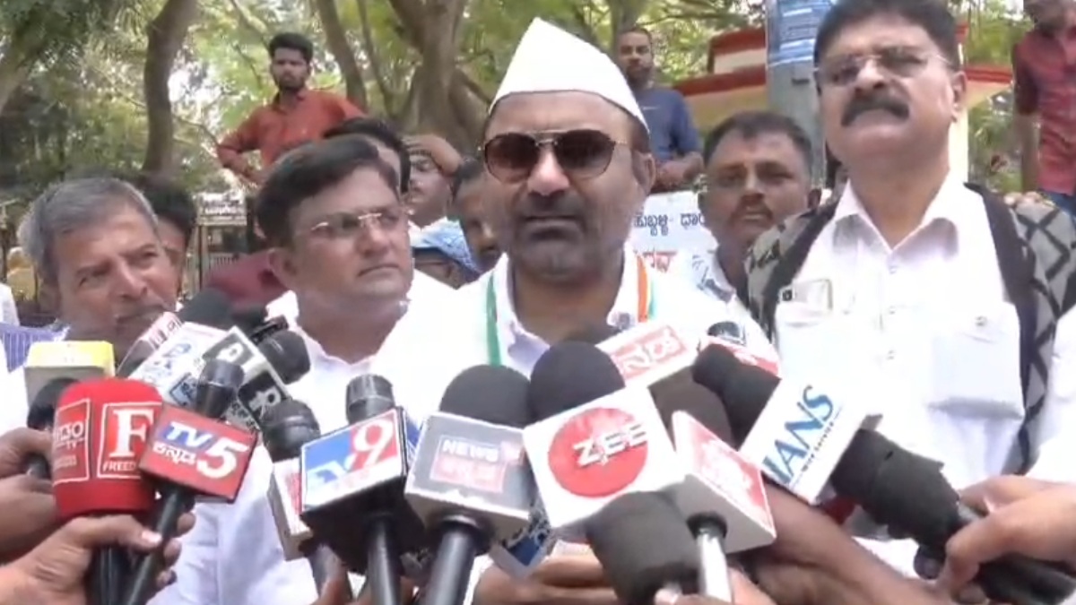 'ಮೋದಿ ವಿರುದ್ಧ ಚುನಾವಣೆ ಮಾಡುತ್ತಿದ್ದೇವೆ' - ಧಾರವಾಡದಲ್ಲಿ ಸಂತೋಷ್ ಲಾಡ್ ಸ್ಫೋಟಕ ಹೇಳಿಕೆ!!