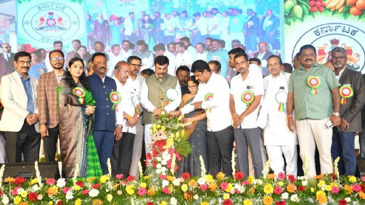 ಶಿವಮೊಗ್ಗದಲ್ಲಿ ಕೃಷಿ ಮತ್ತು ತೋಟಗಾರಿಕೆ ಮೇಳ-2026 ಉದ್ಘಾಟನೆ - ಬರ ನಿರ್ವಹಣೆಗೆ ನಾವೀನ್ಯತಾ ಕೃಷಿ ಪದ್ಧತಿಗಳತ್ತ ಗಮನ!!
