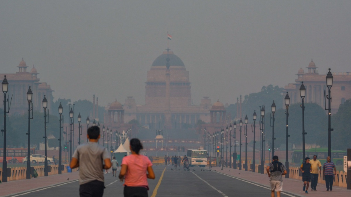 Smog blankets Delhi as the air quality index enters the poor category ahead of winter.