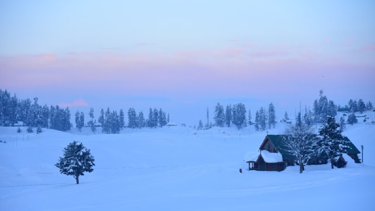10 Best Snowy Destinations In India For A Magical Winter Holiday