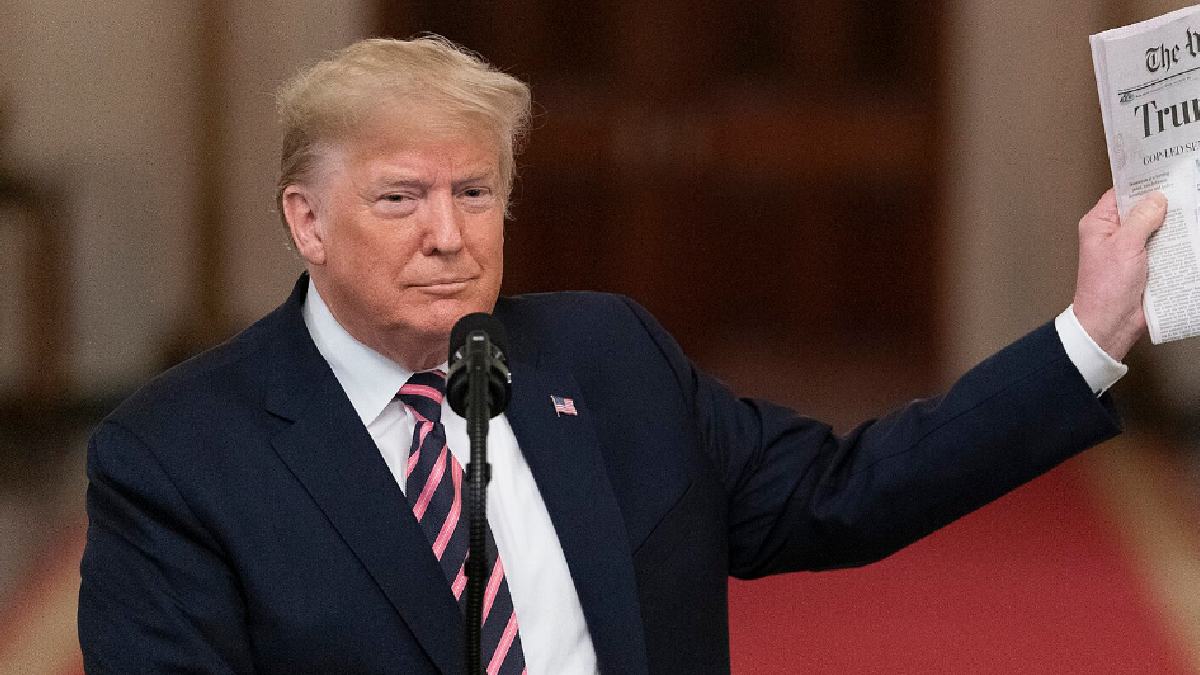 Trump and Powell amid Fed renovation controversy. | Photo Credit: https://en.wikipedia.org/
