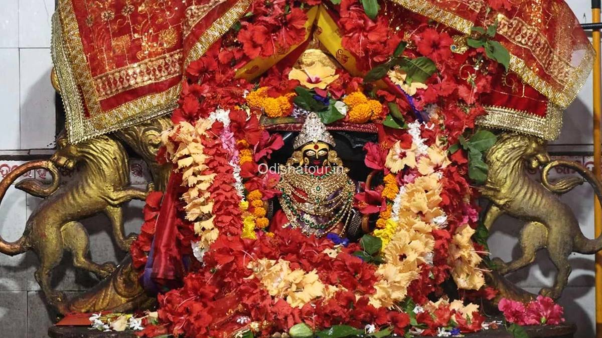 ದೇಶದಲ್ಲೇ ಅಪರೂಪದ ನವರಾತ್ರಿ ಆಚರಣೆ - 9ರ ಬದಲು 16 ದಿನ ದೇವಿ ಆರಾಧನೆ, ಇಲ್ಲಿದೆ ಕಾರಣ!!