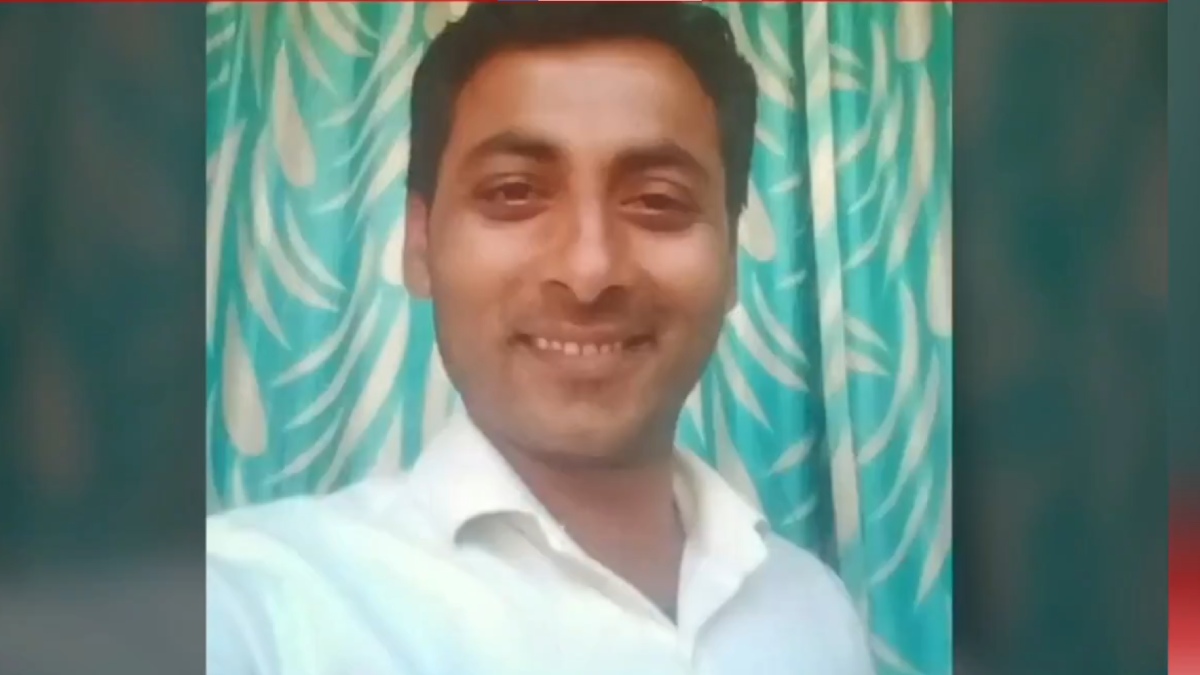 Motorcyclist Vikas Antal died after a reported mobile phone battery explosion in Muzaffarnagar, Uttar Pradesh